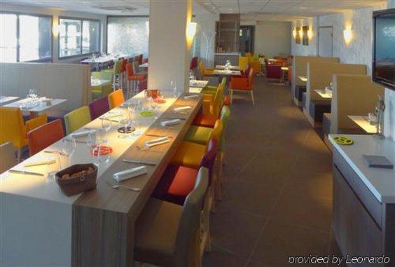 Ibis Styles Clermont-Ferrand Aeroport Restaurante foto